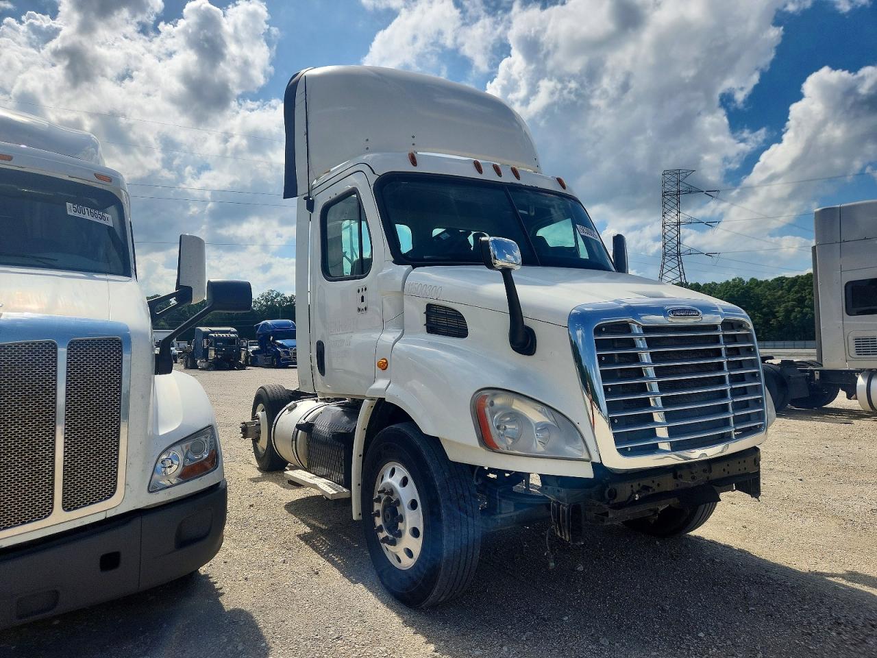 2015 FREIGHTLINER ALL OTHER