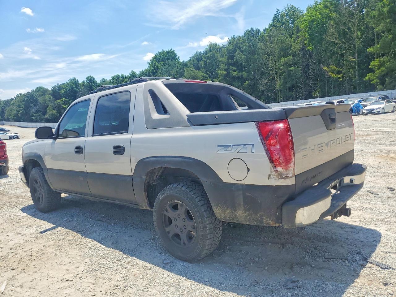 2004 CHEVROLET AVALANCHE