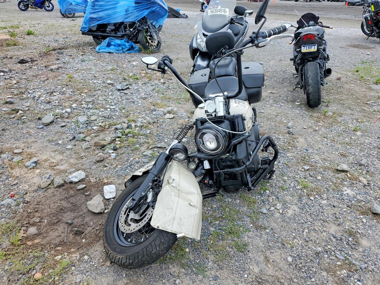2022 HARLEY-DAVIDSON FL