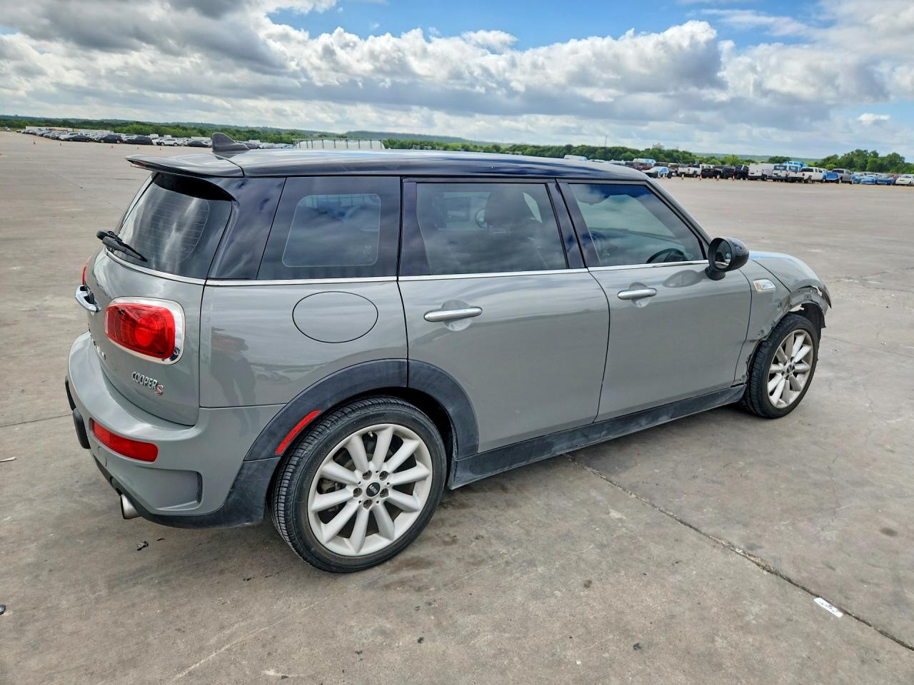 2016 MINI COOPER