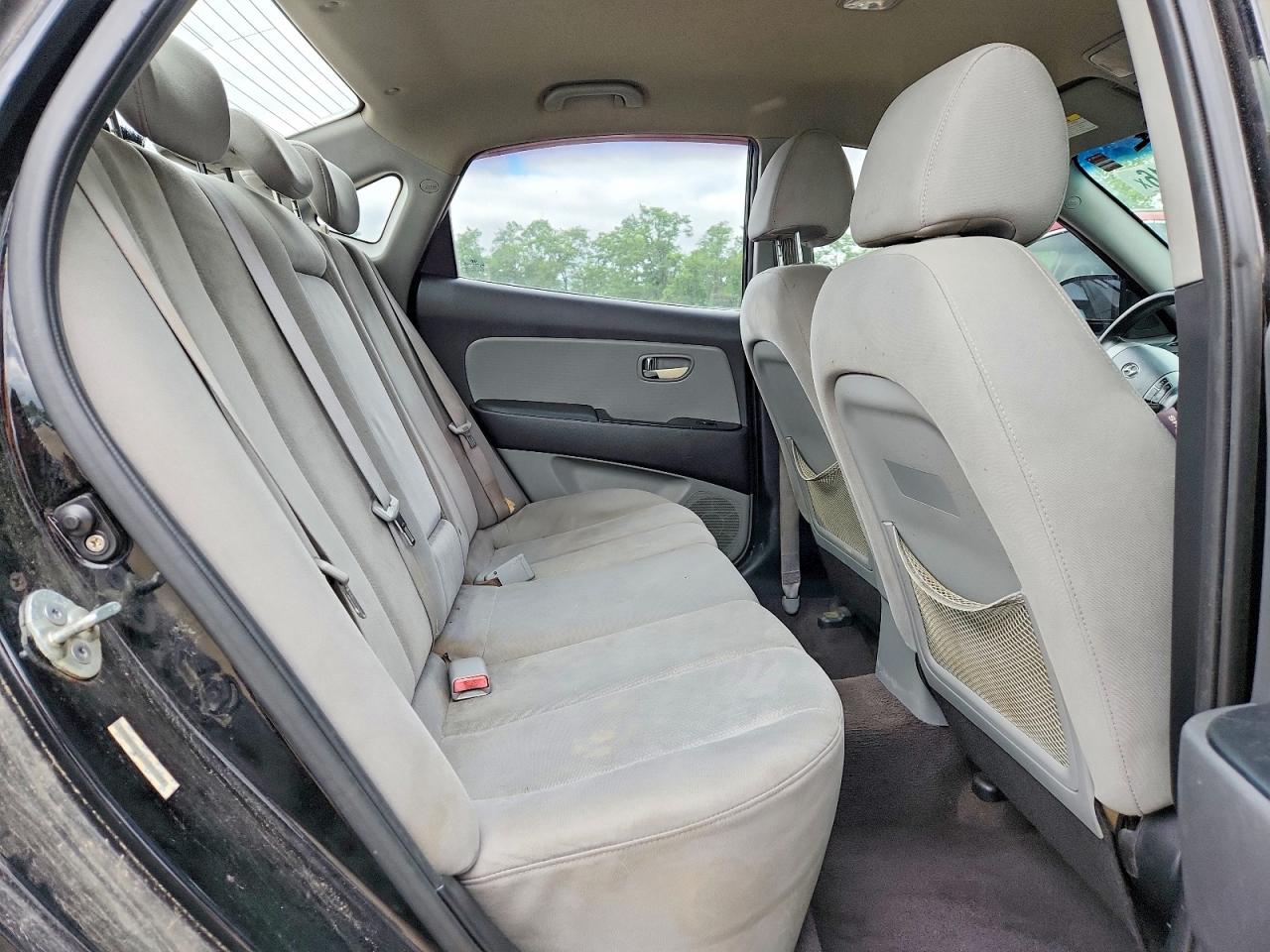 2010 HYUNDAI ELANTRA