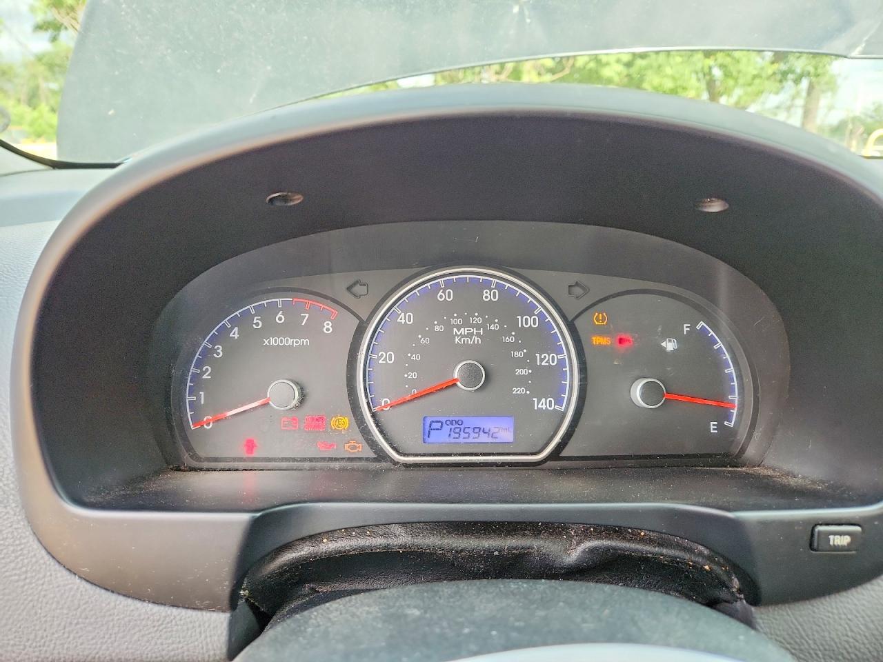 2010 HYUNDAI ELANTRA