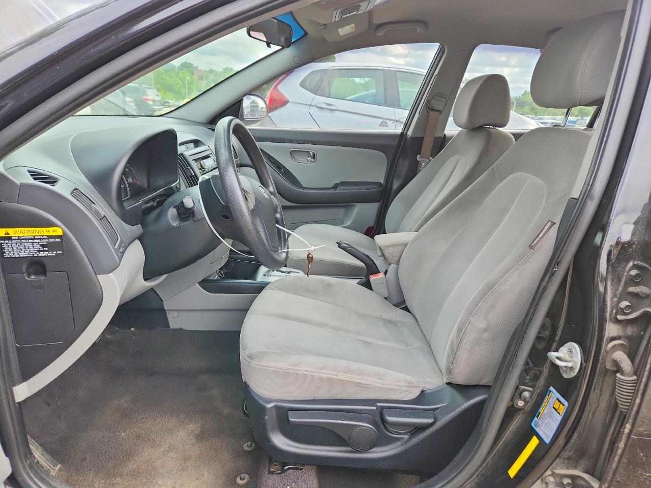 2010 HYUNDAI ELANTRA