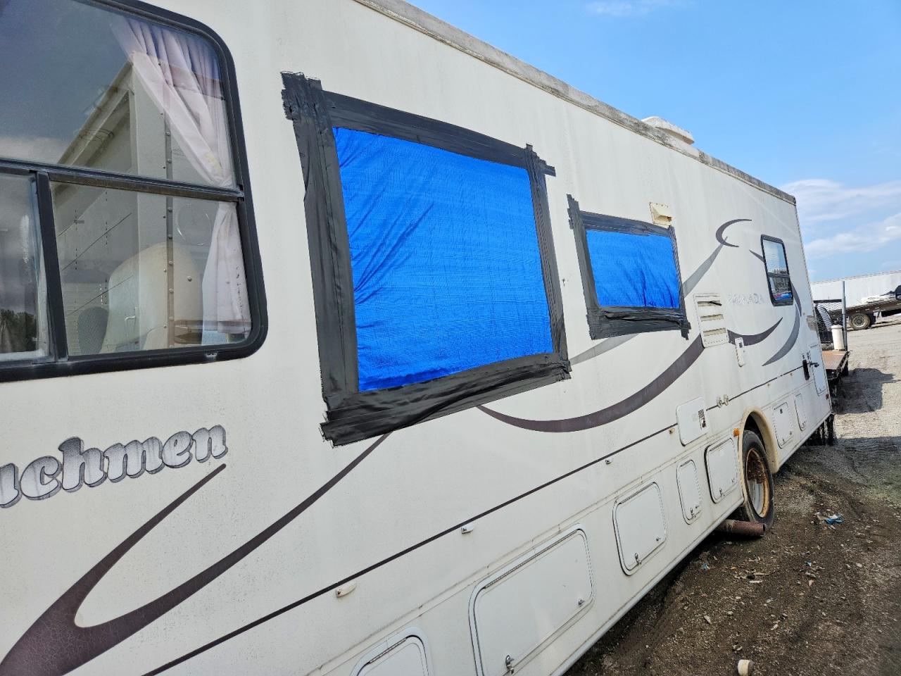 2002 COACHMEN RV RECREATION