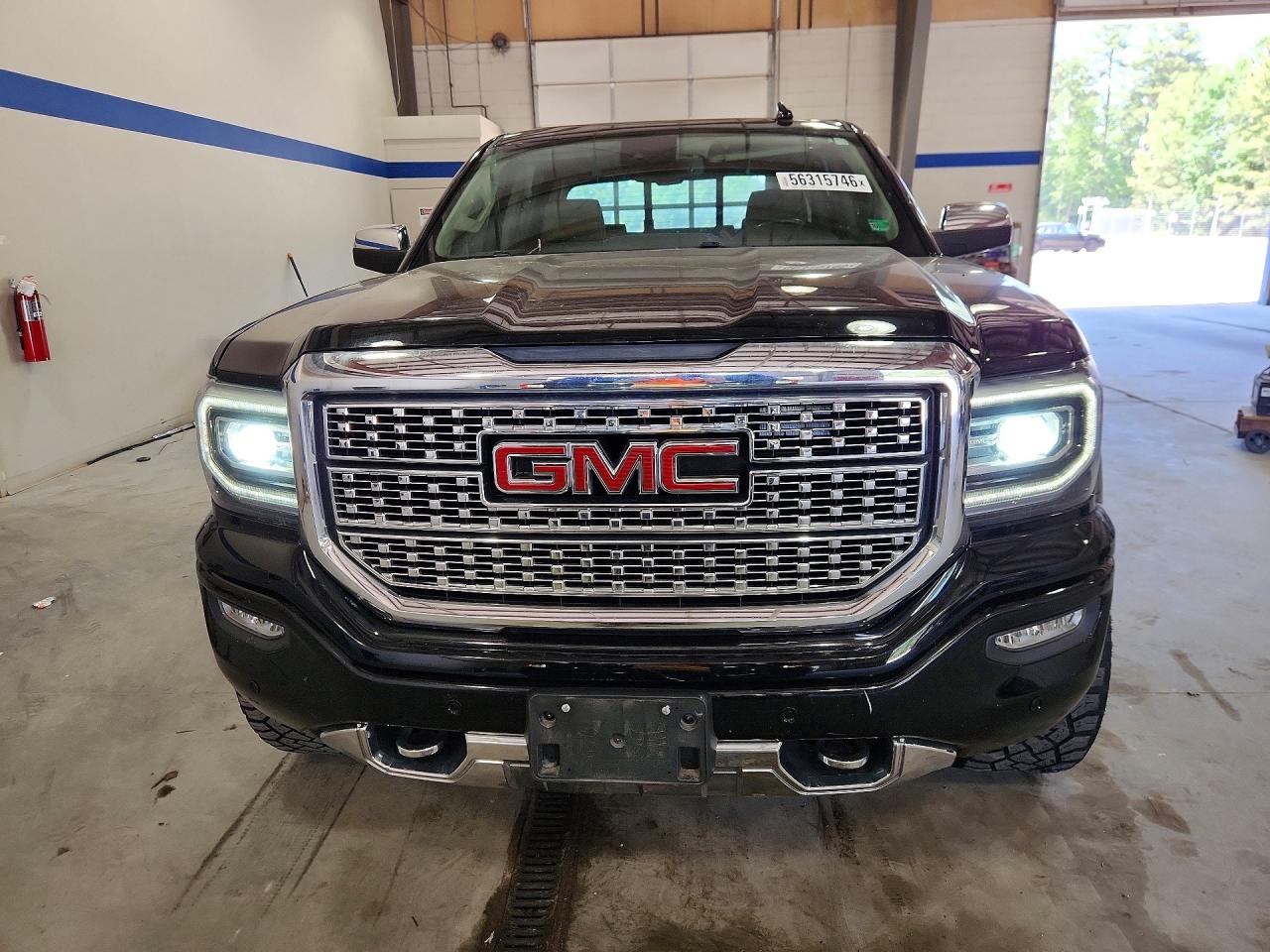 2018 GMC SIERRA