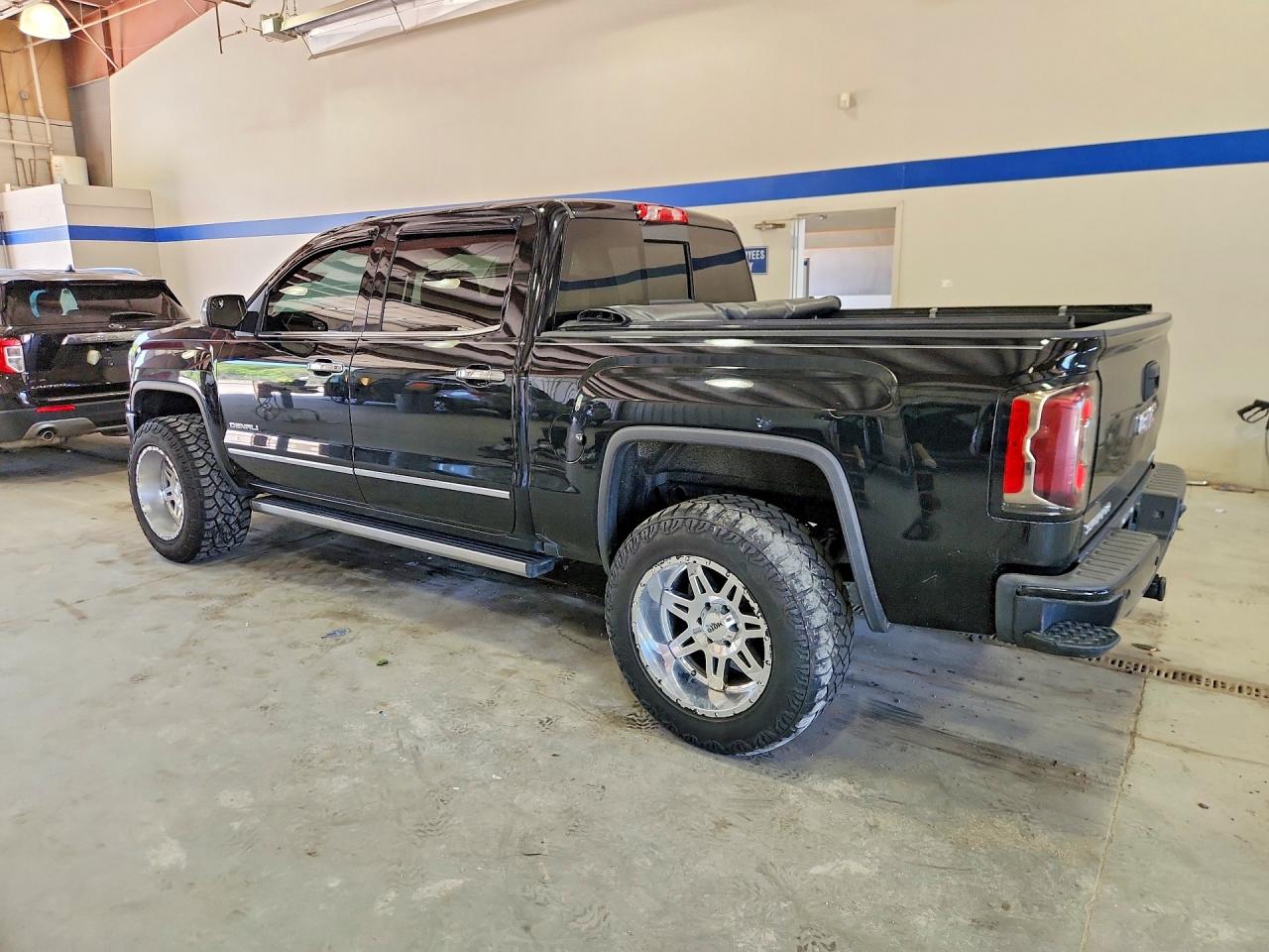 2018 GMC SIERRA
