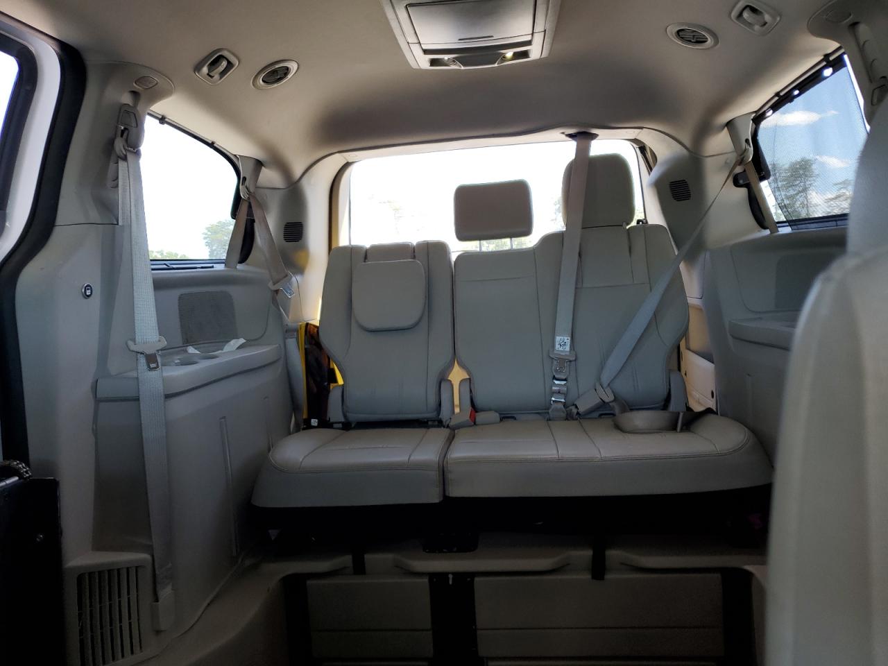 2015 CHRYSLER MINIVAN