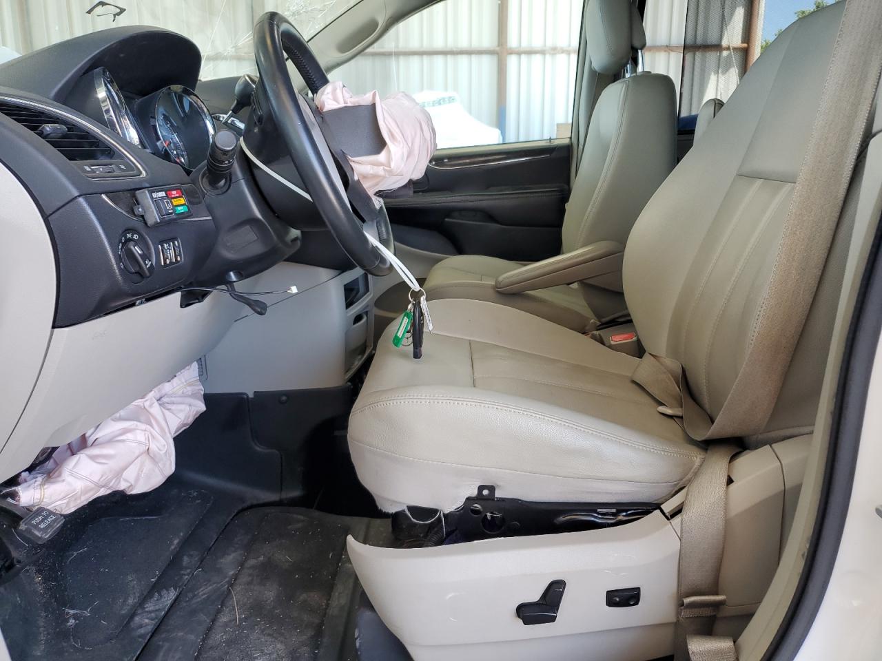 2015 CHRYSLER MINIVAN