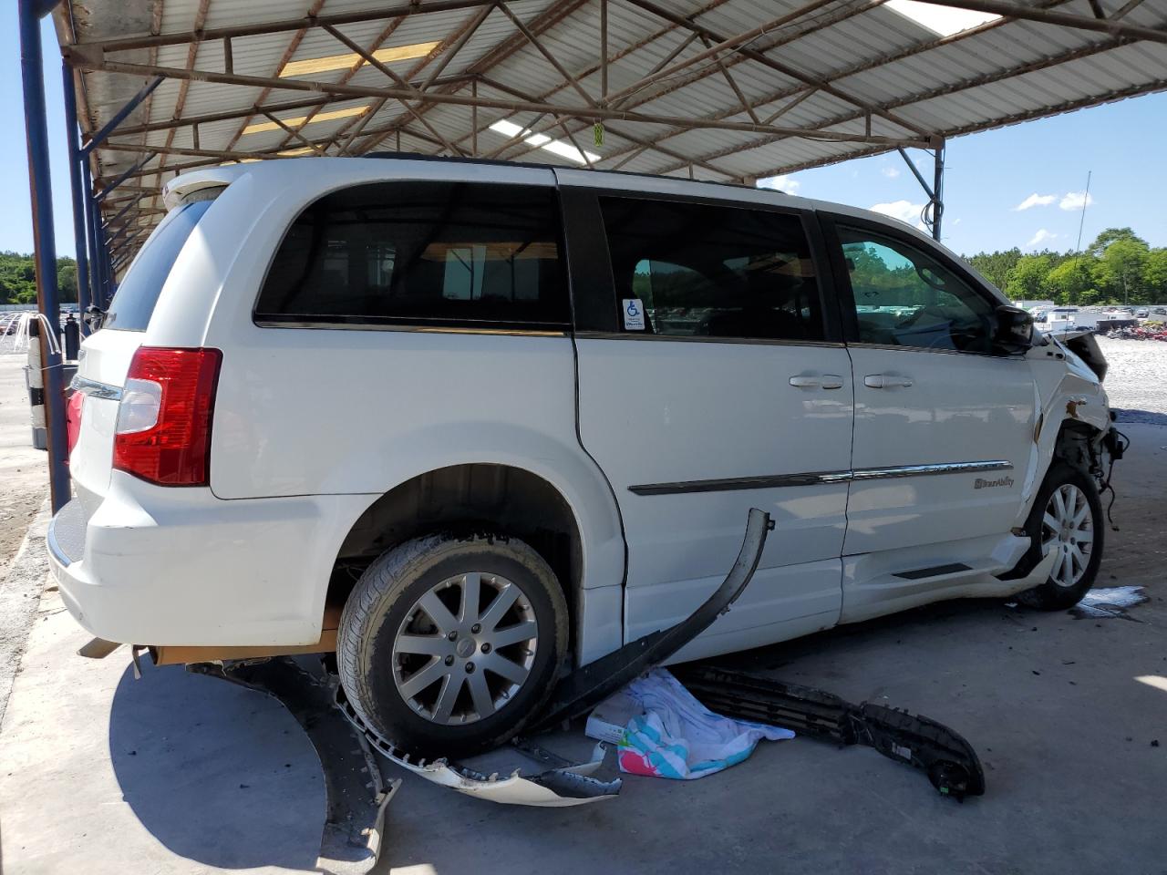 2015 CHRYSLER MINIVAN