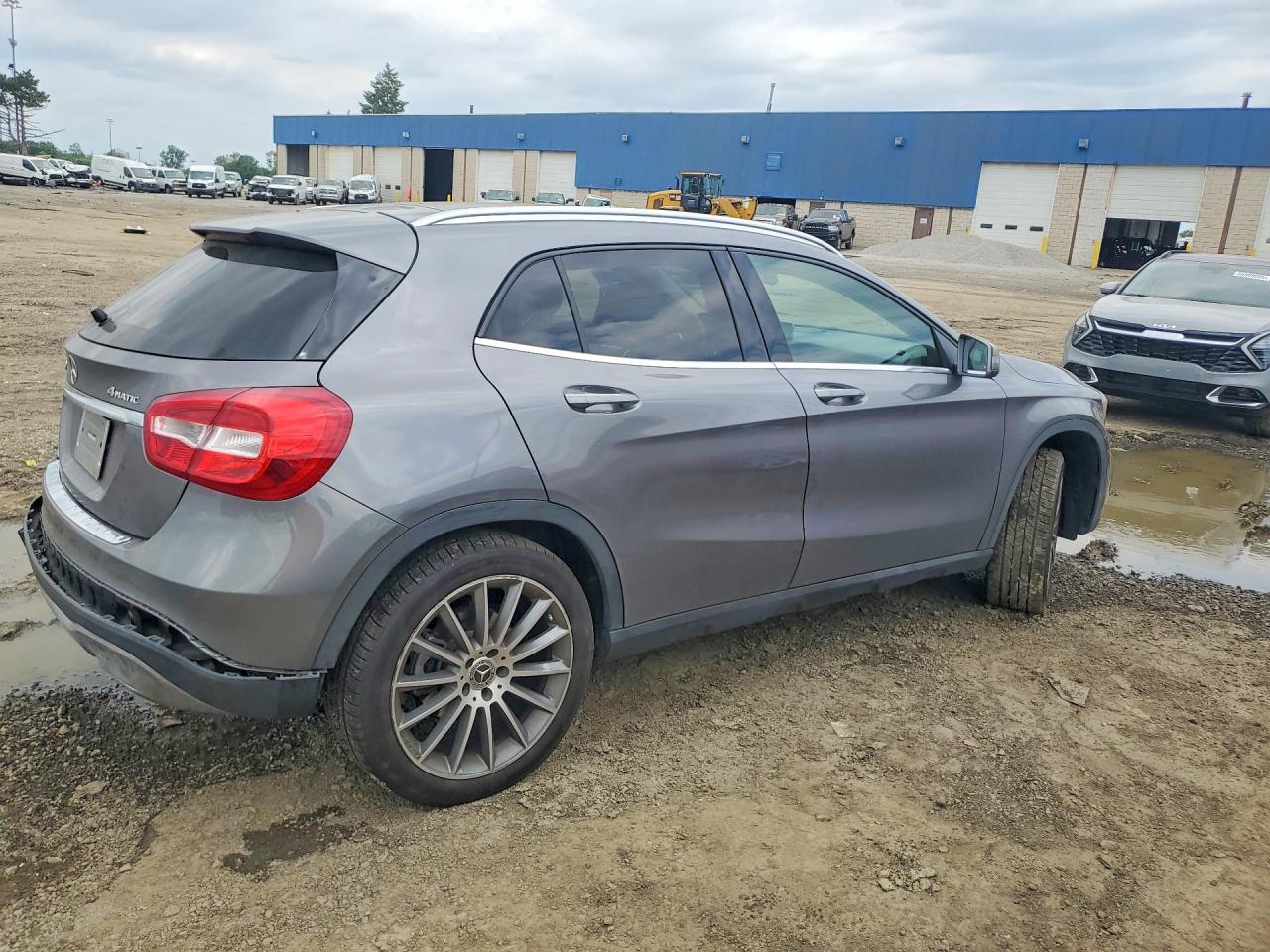 2018 MERCEDES-BENZ GLA-CLASS