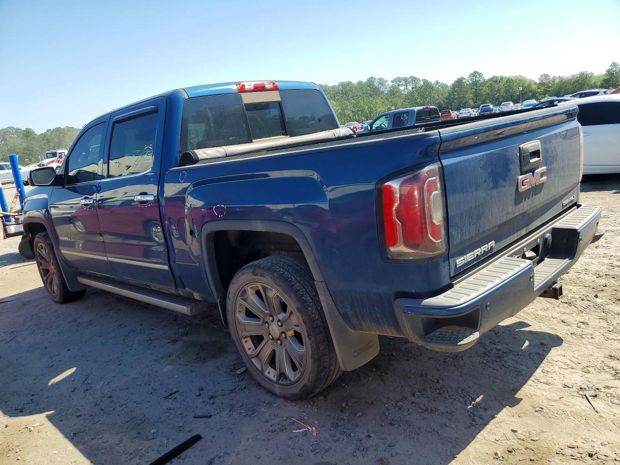 2017 GMC SIERRA