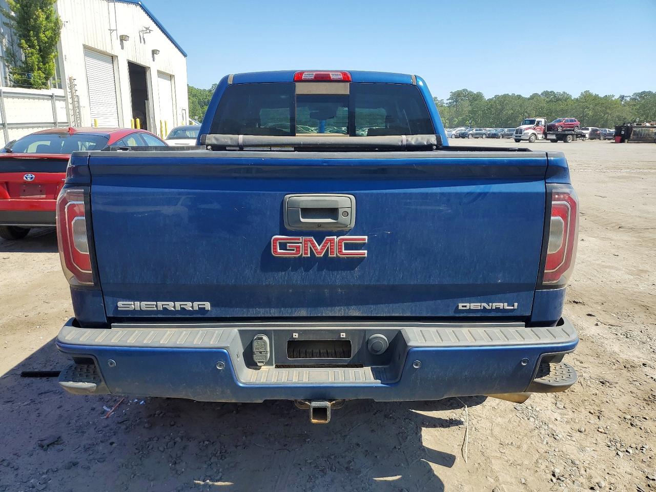 2017 GMC SIERRA