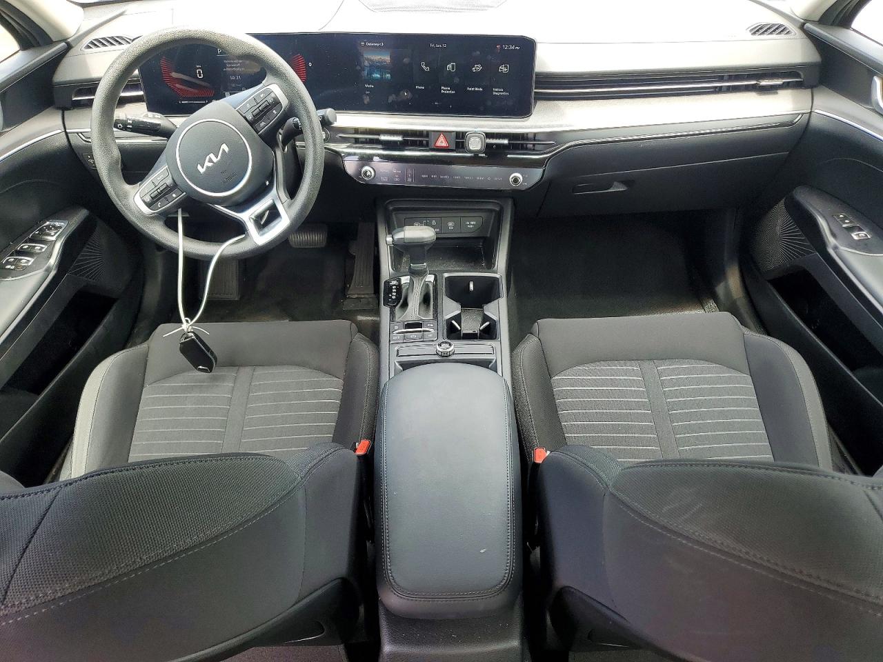 2025 KIA K5