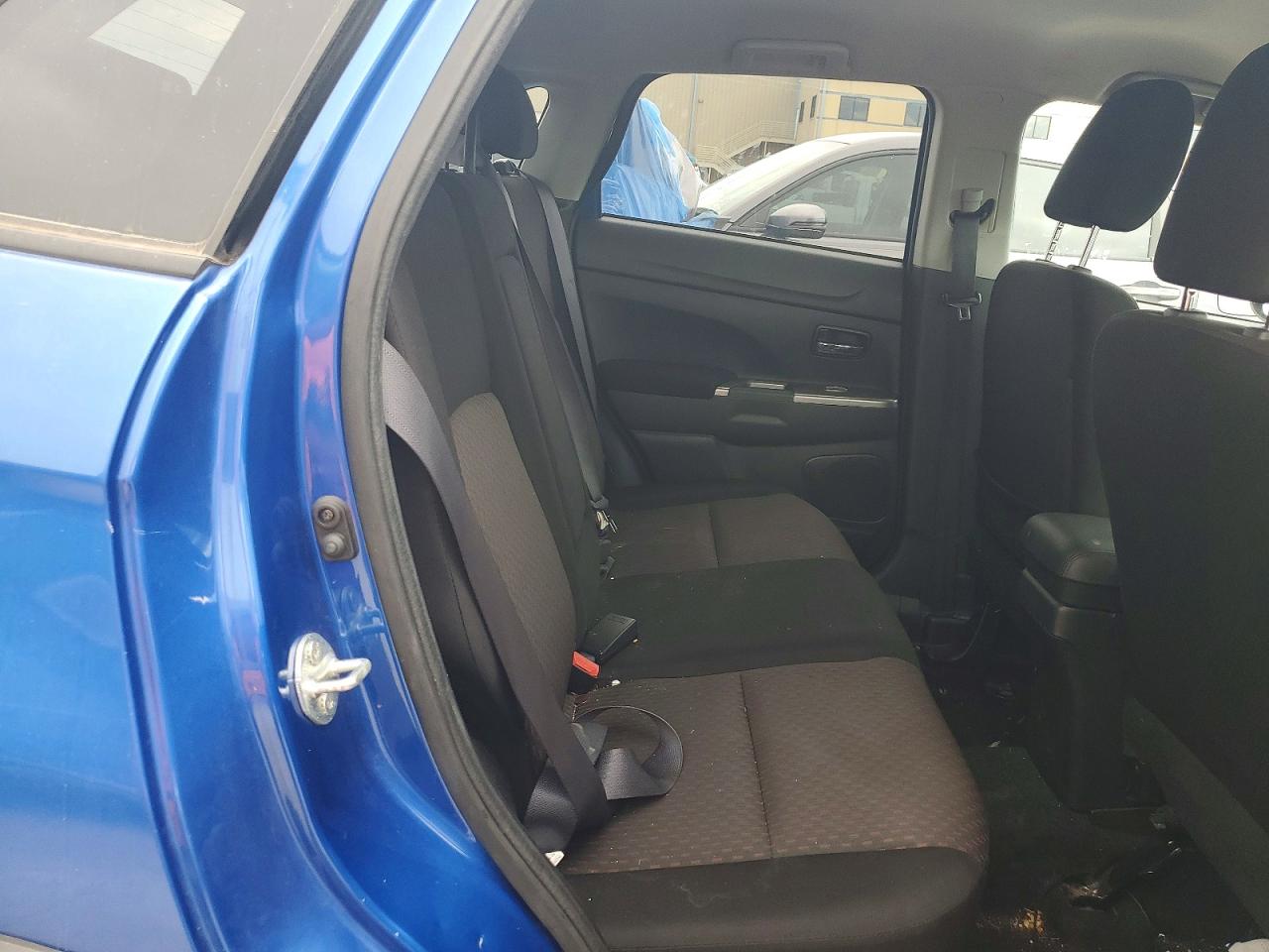 2019 MITSUBISHI OUTLANDER