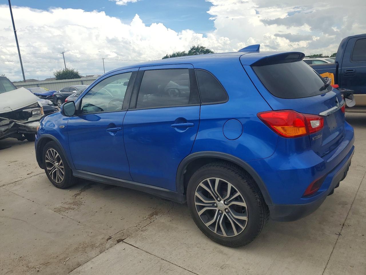2019 MITSUBISHI OUTLANDER