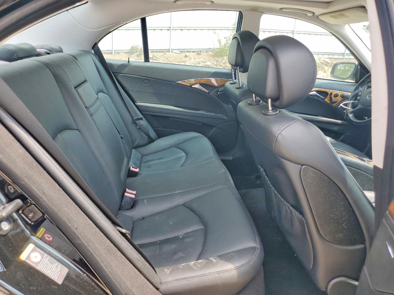 2009 MERCEDES-BENZ E-CLASS