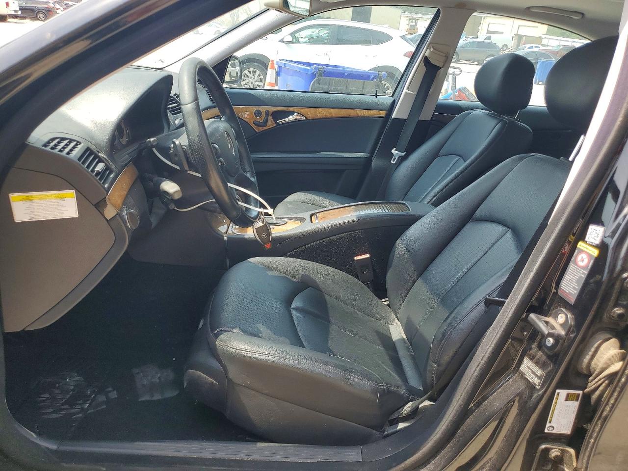 2009 MERCEDES-BENZ E-CLASS