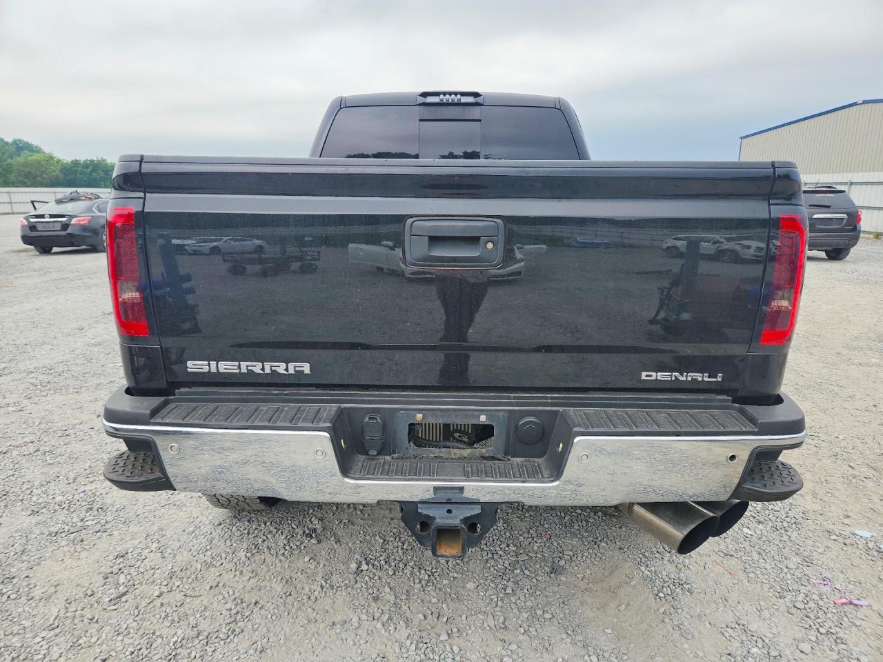 2015 GMC SIERRA