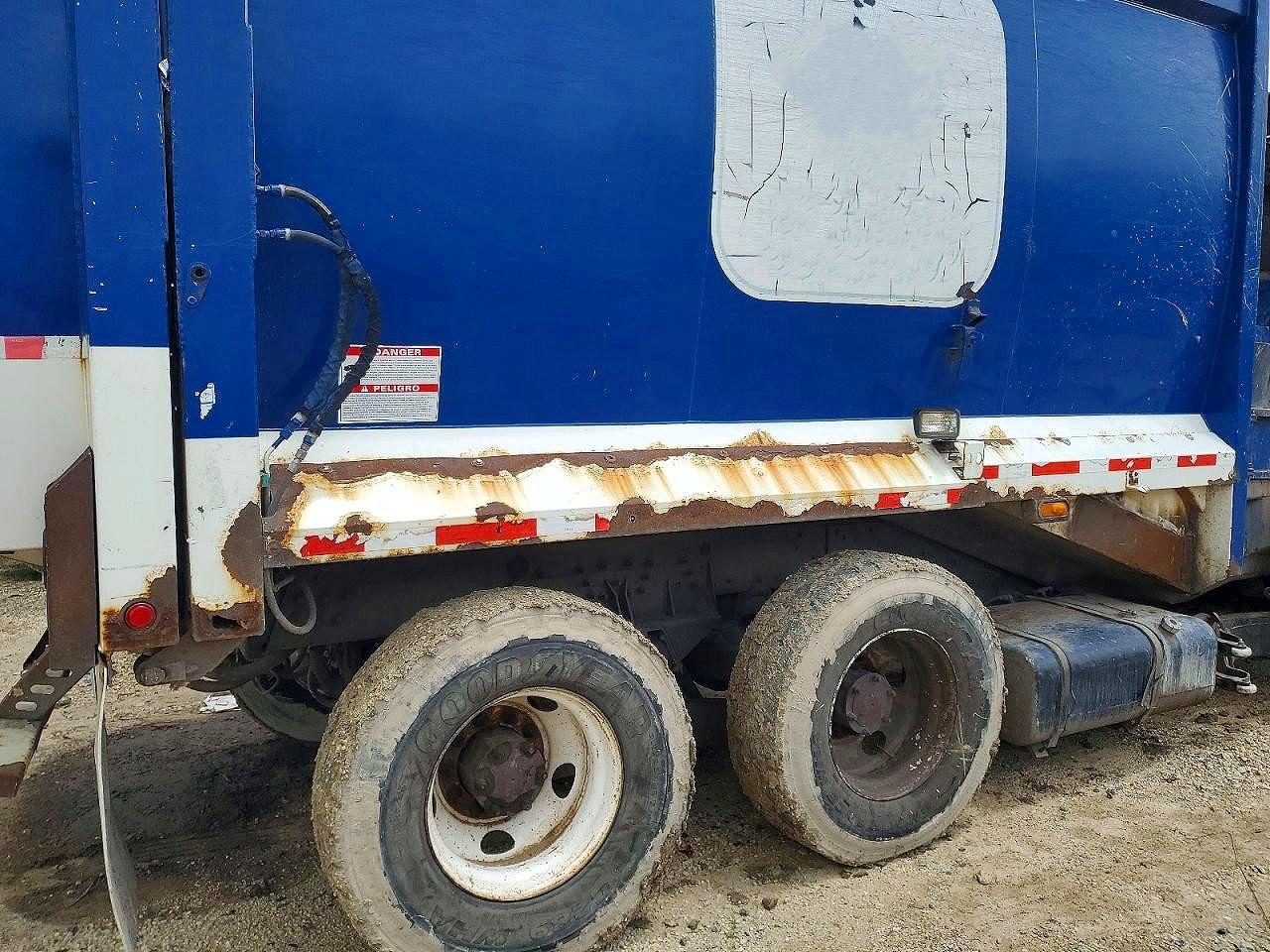 2009 MACK ALL OTHER
