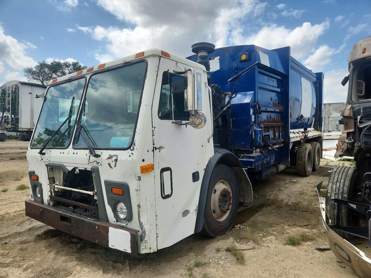 2009 MACK ALL OTHER