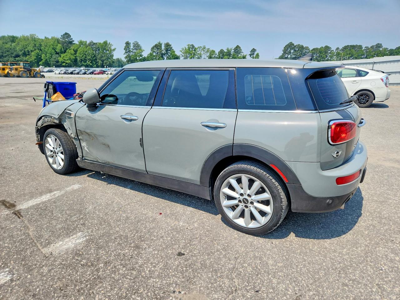 2018 MINI COOPER