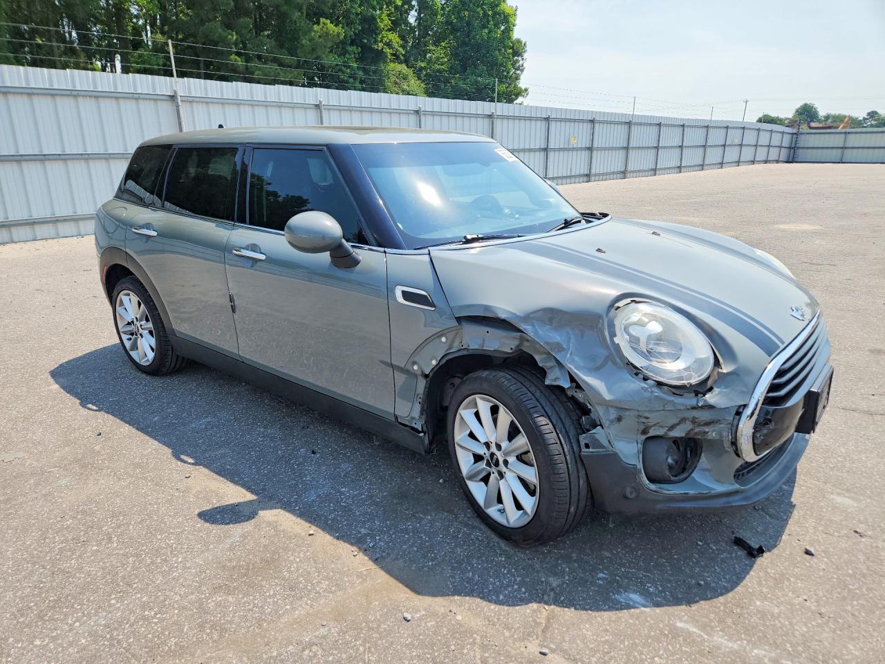 2018 MINI COOPER