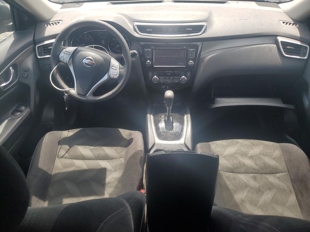 2015 NISSAN ROGUE