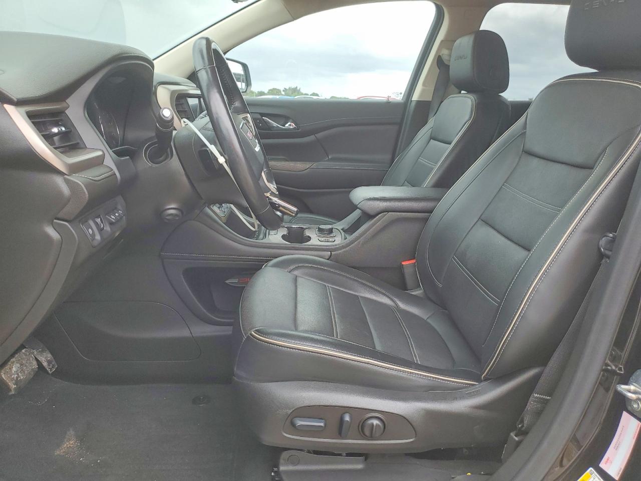 2022 GMC ACADIA DEN