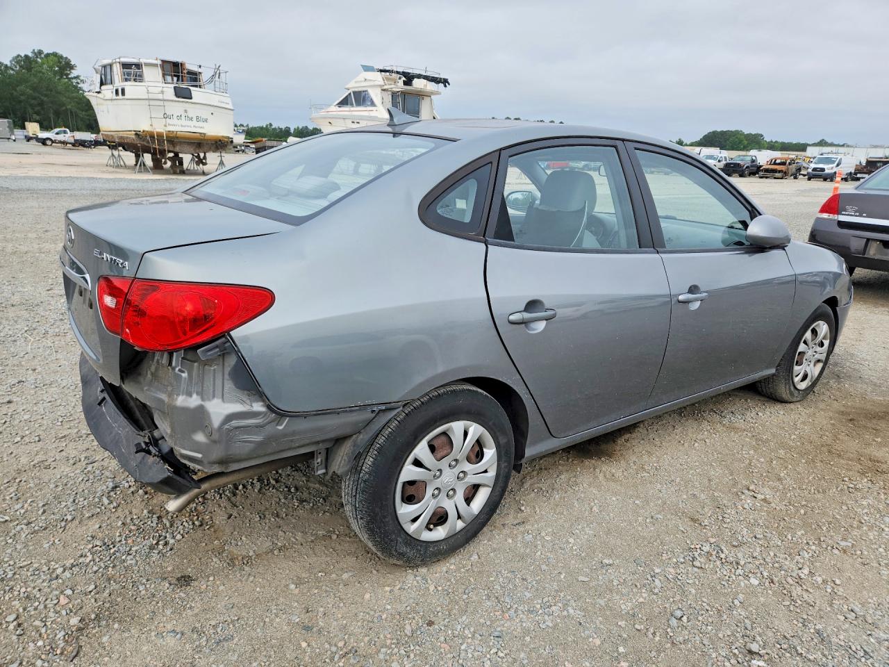 2010 HYUNDAI ELANTRA