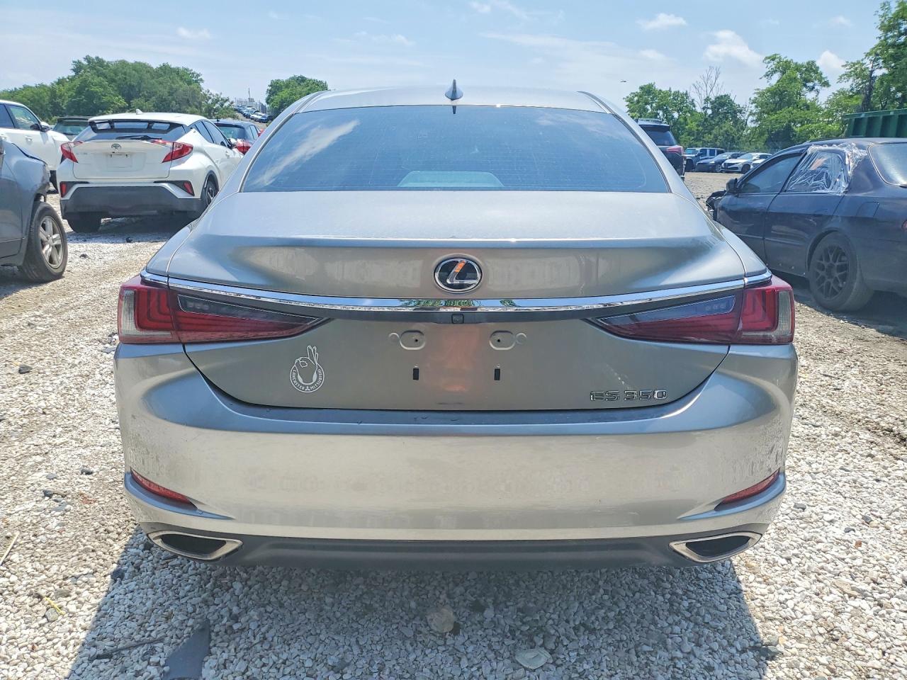 2020 LEXUS ES350