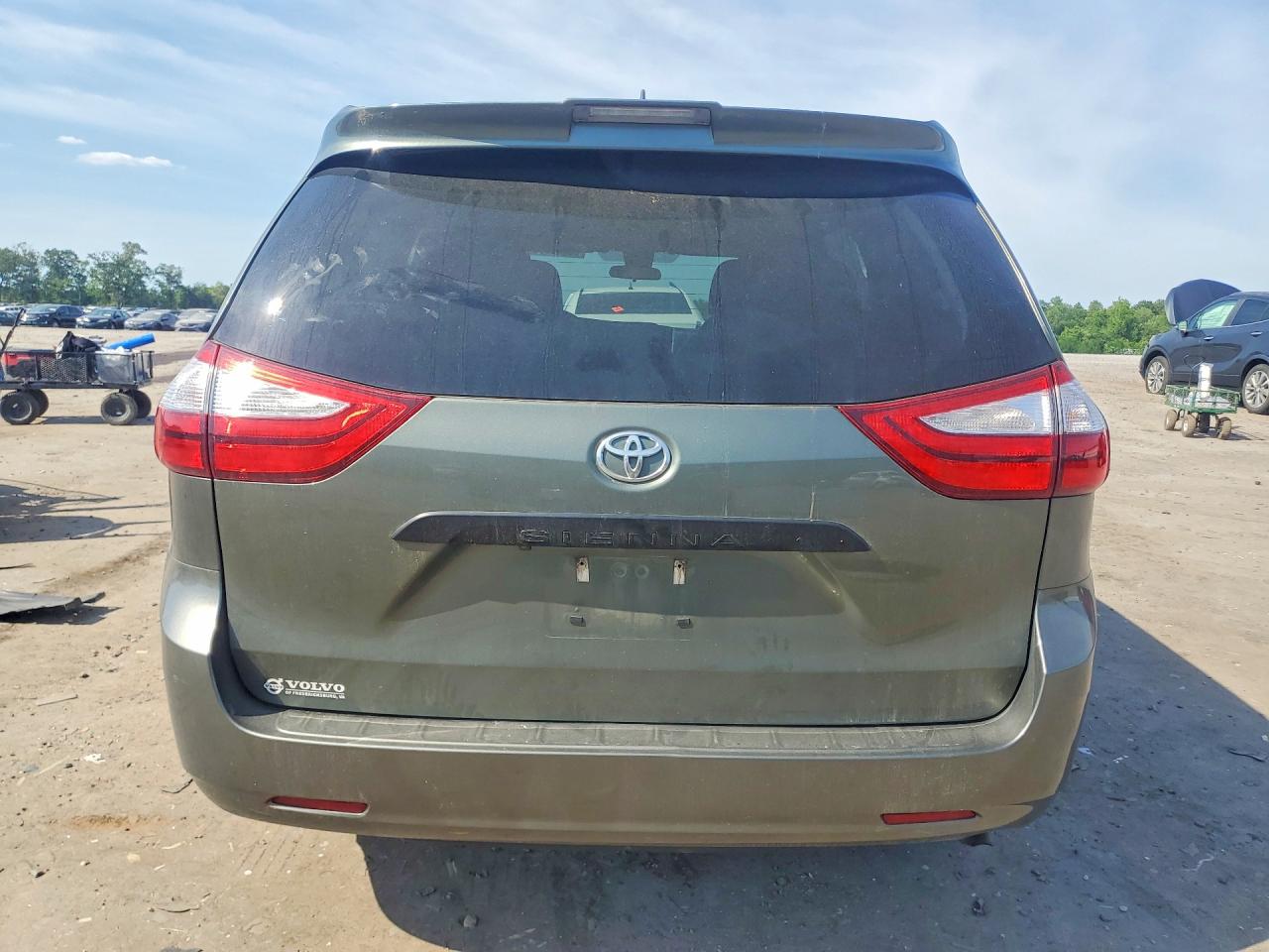 2019 TOYOTA SIENNA