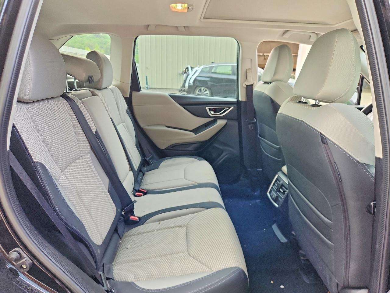 2021 SUBARU FORESTER