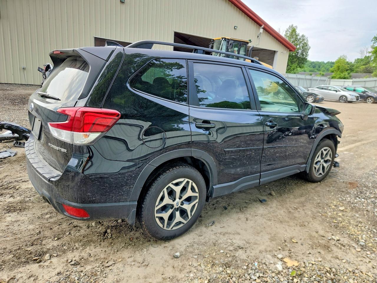 2021 SUBARU FORESTER