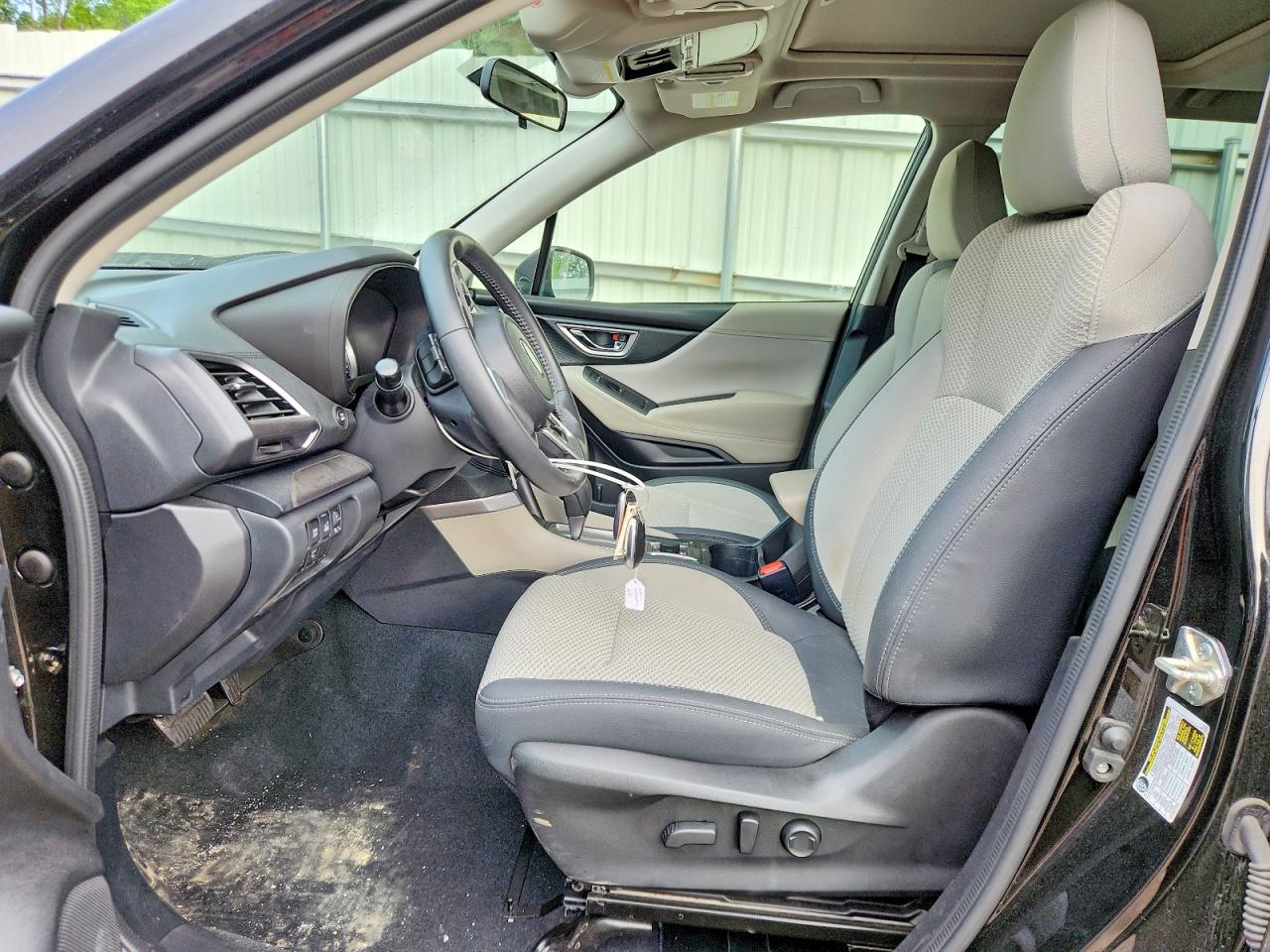 2021 SUBARU FORESTER