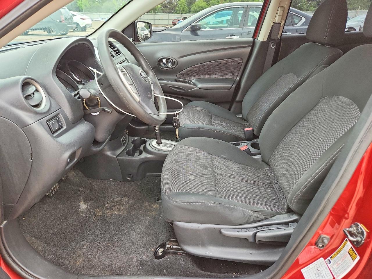 2017 NISSAN VERSA
