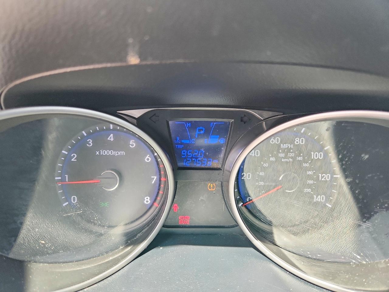 2011 HYUNDAI TUCSON
