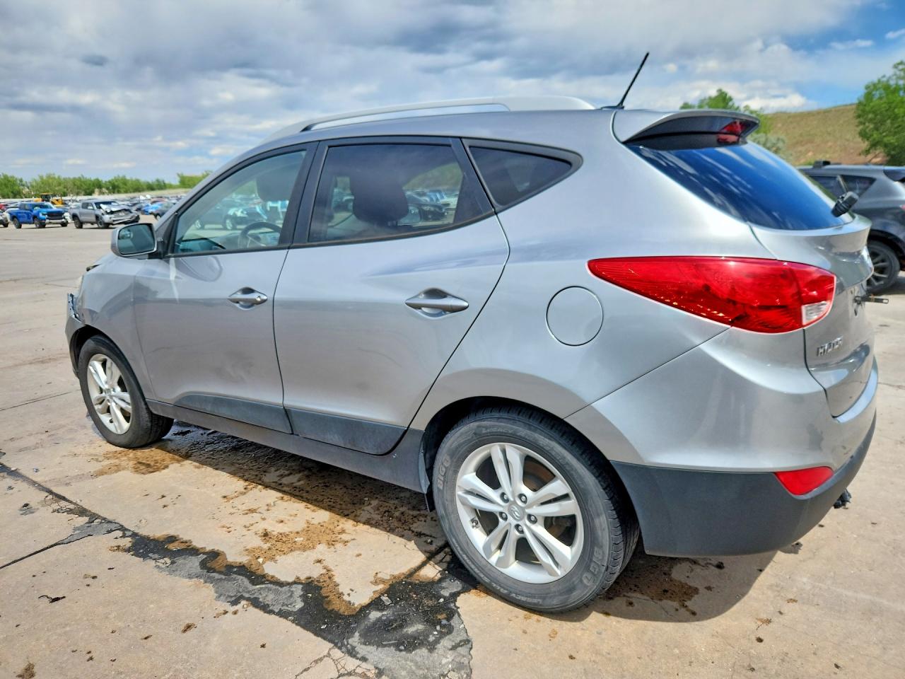 2011 HYUNDAI TUCSON