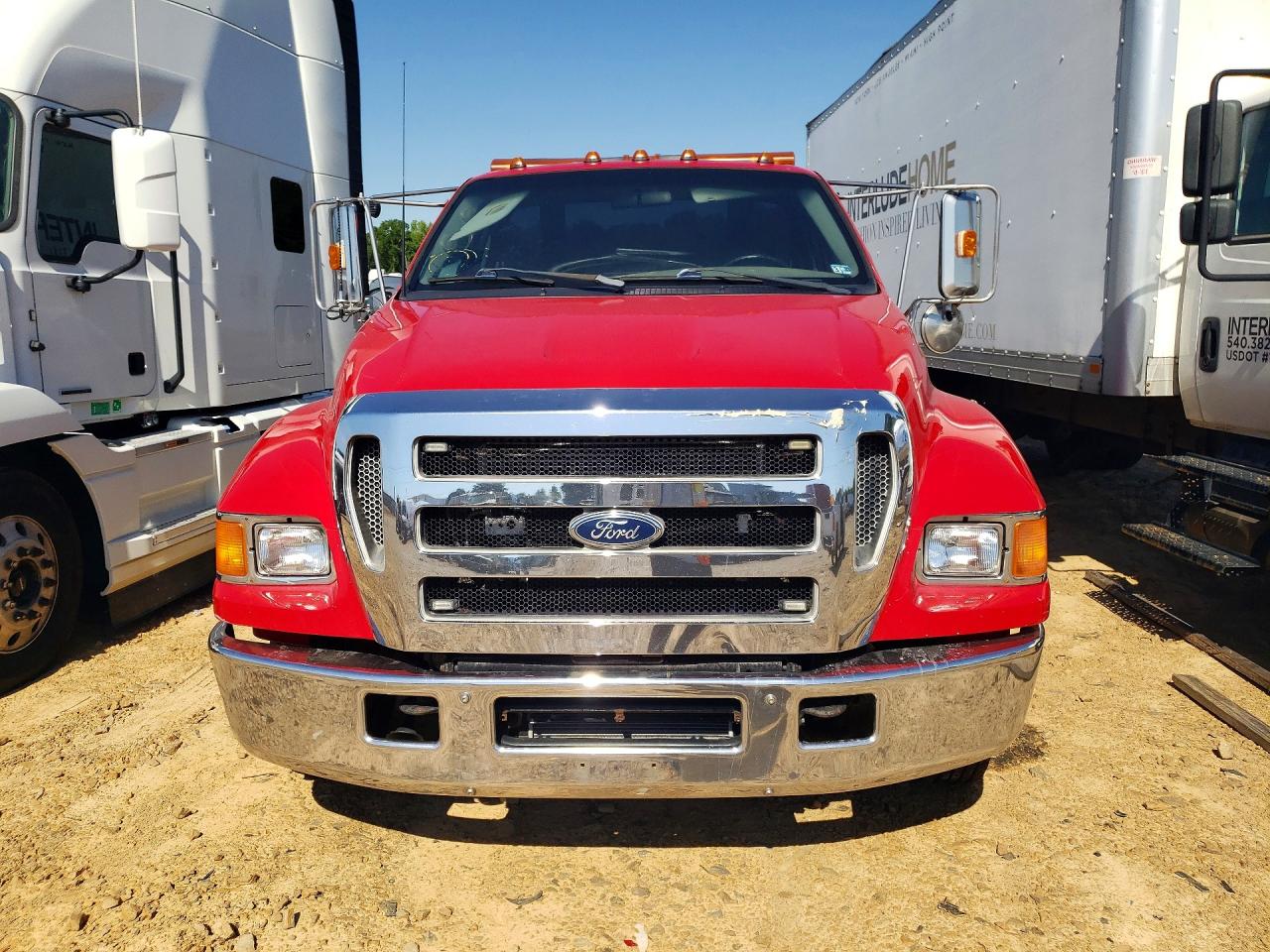2005 FORD F650