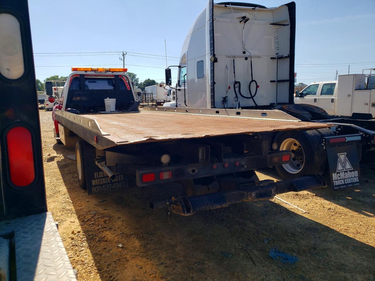 2005 FORD F650