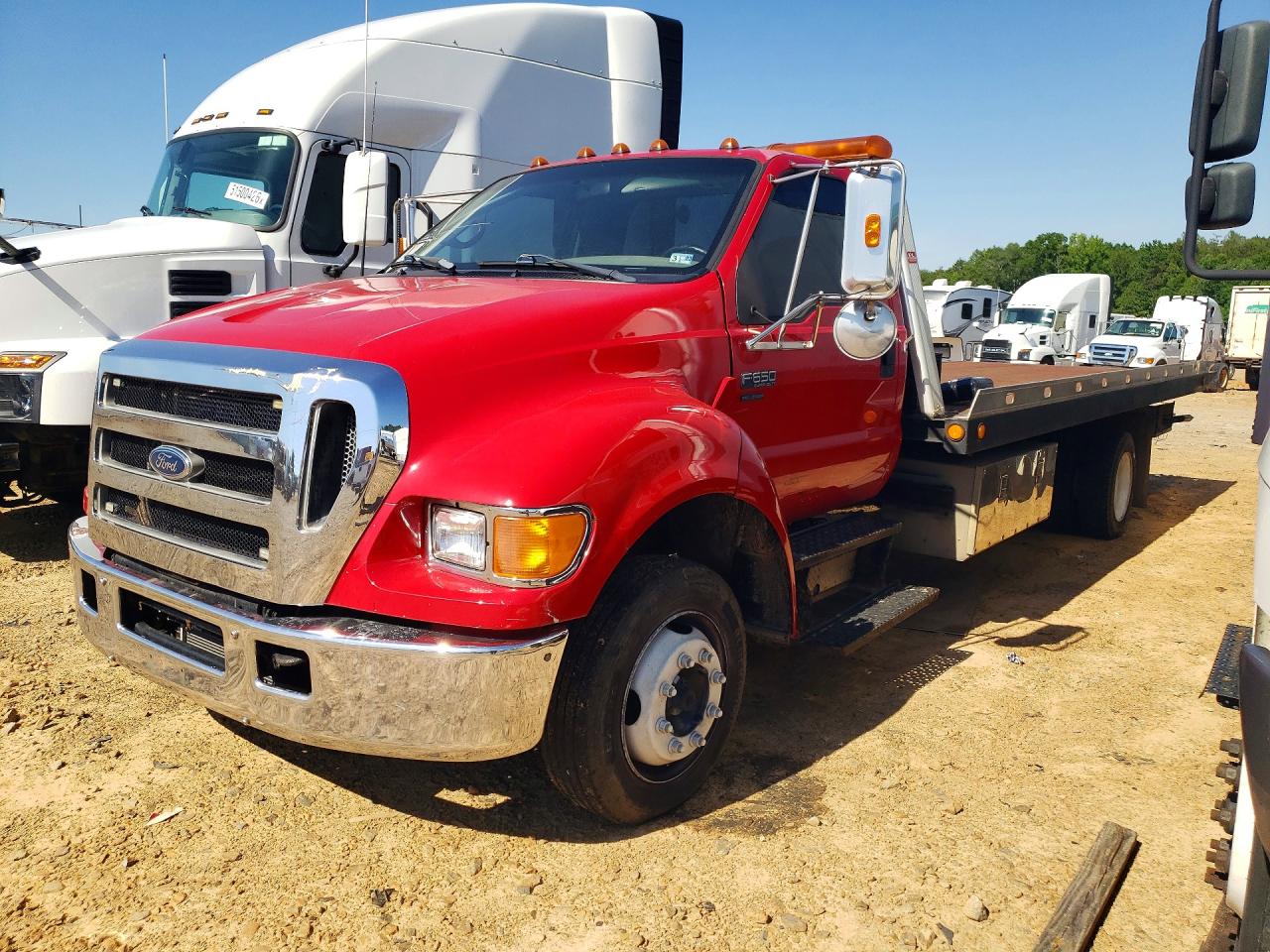 2005 FORD F650