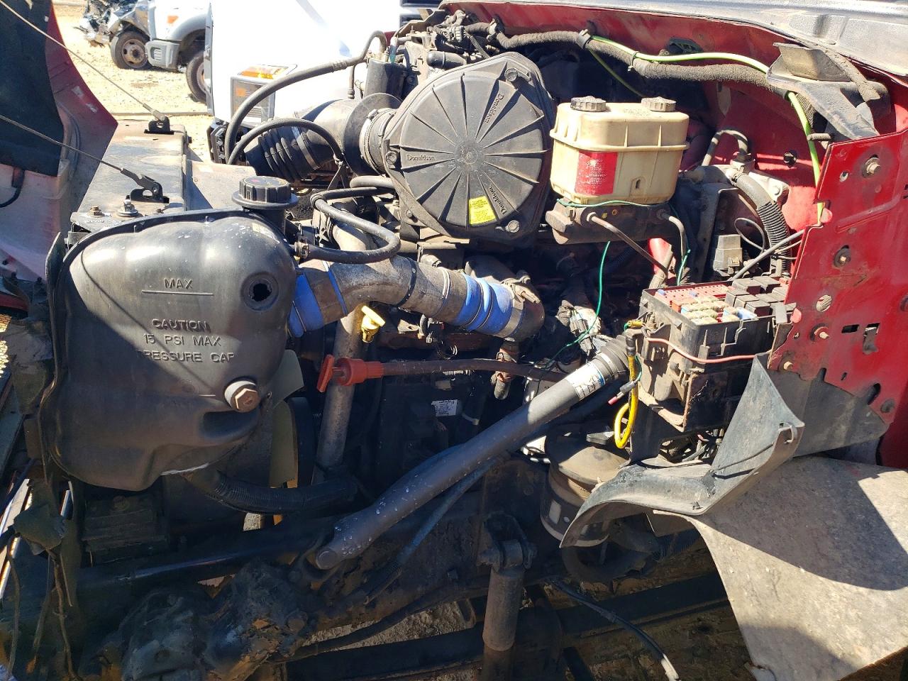 2005 FORD F650