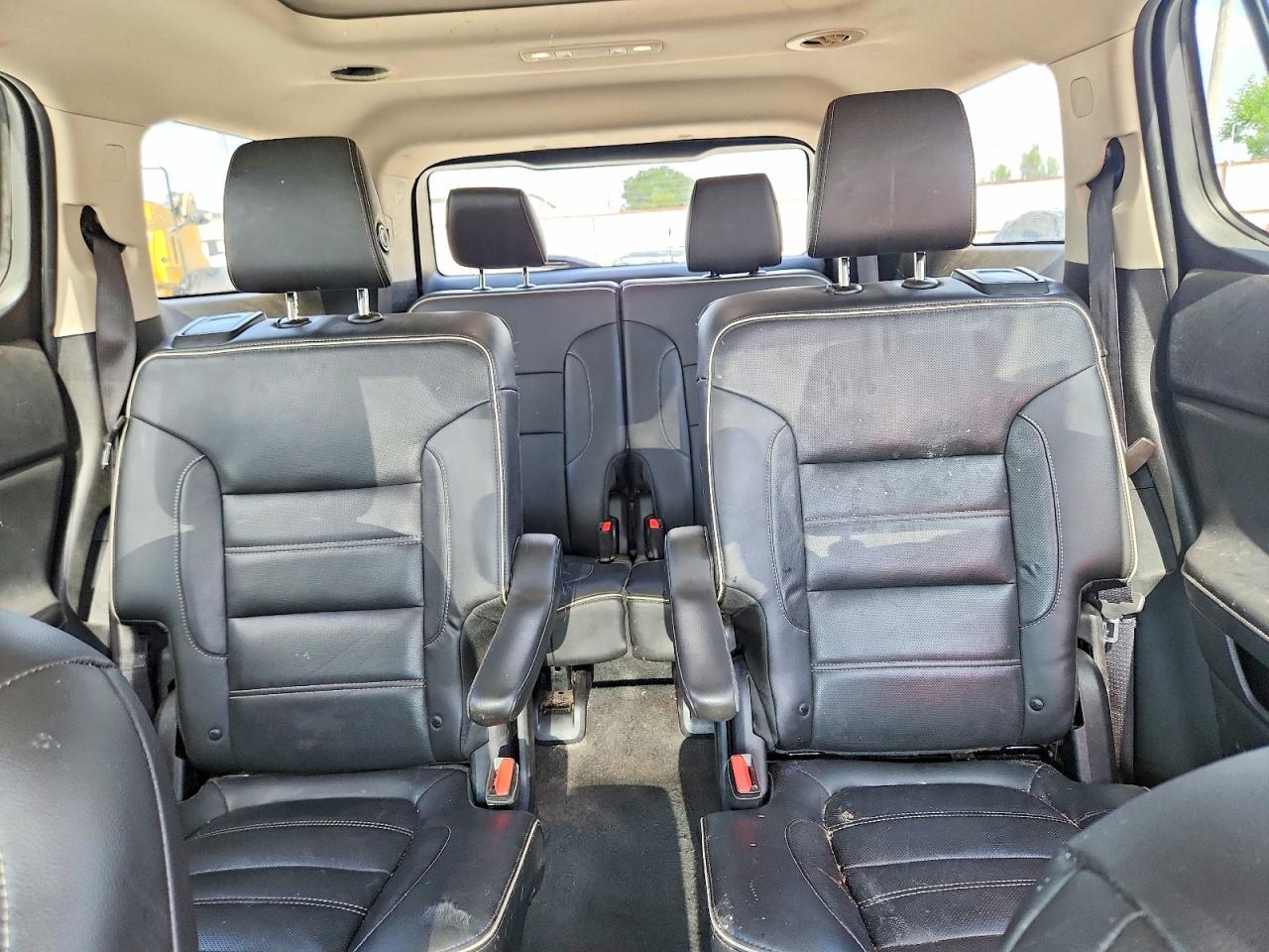 2017 GMC ACADIA DEN