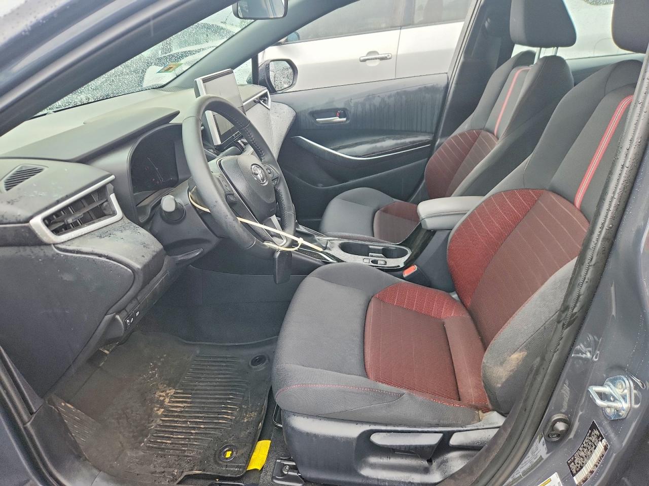 2025 TOYOTA COROLLA