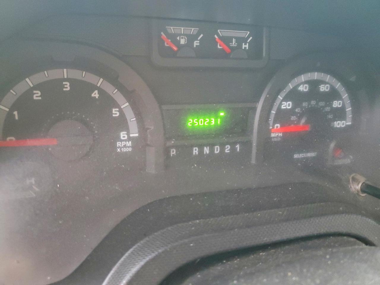 2009 FORD ECONOLINE