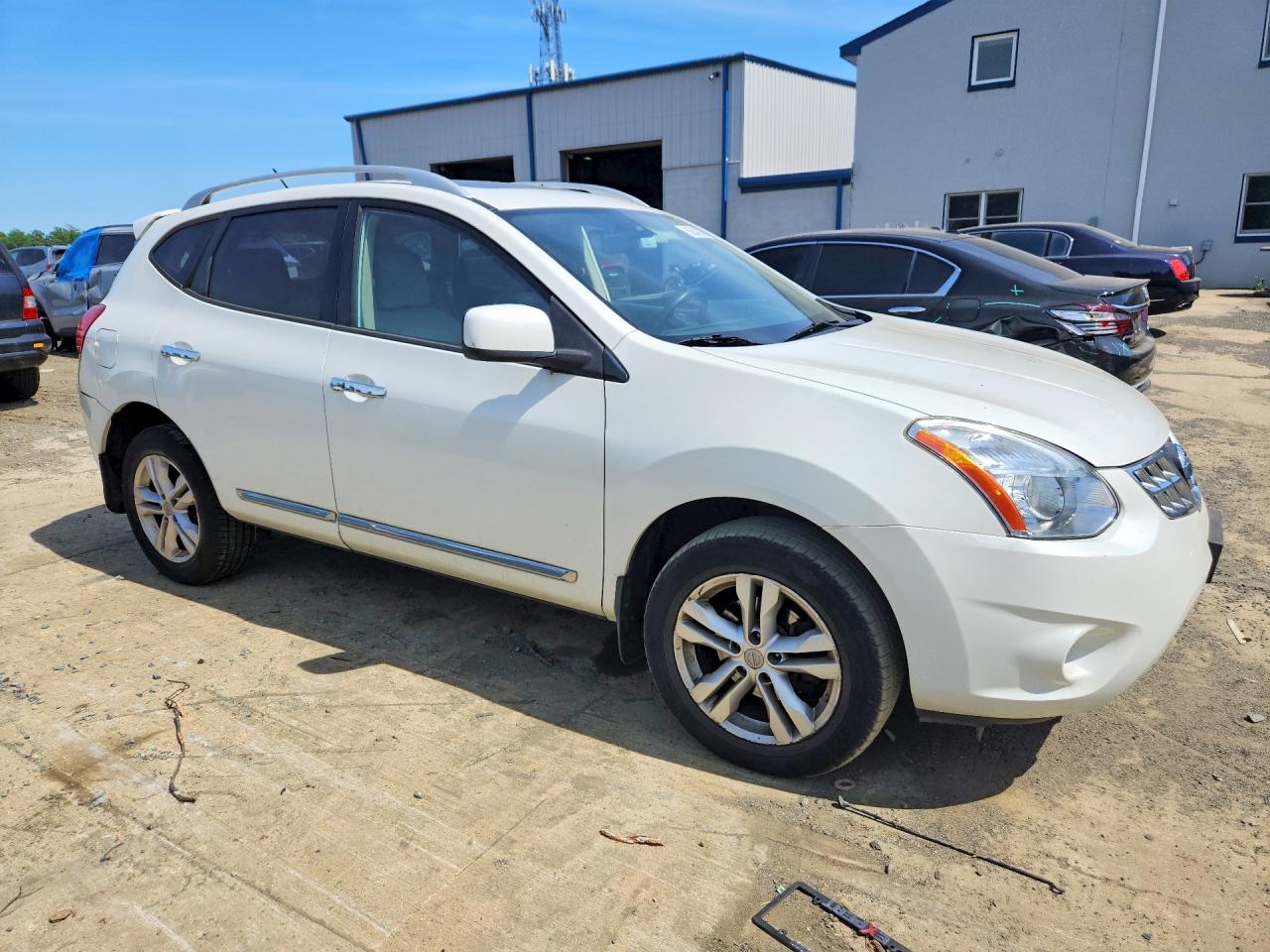 2013 NISSAN ROGUE
