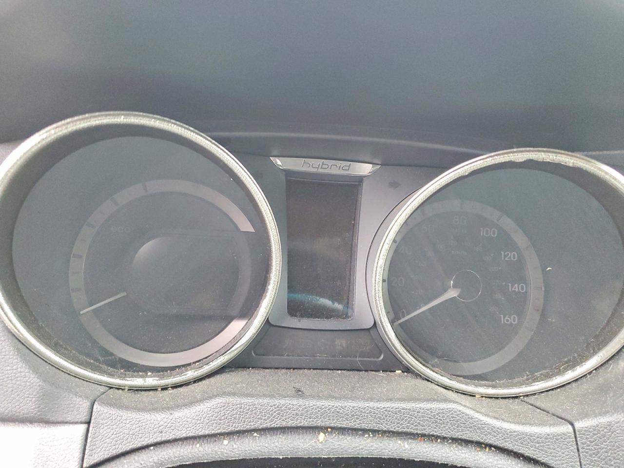 2011 HYUNDAI SONATA