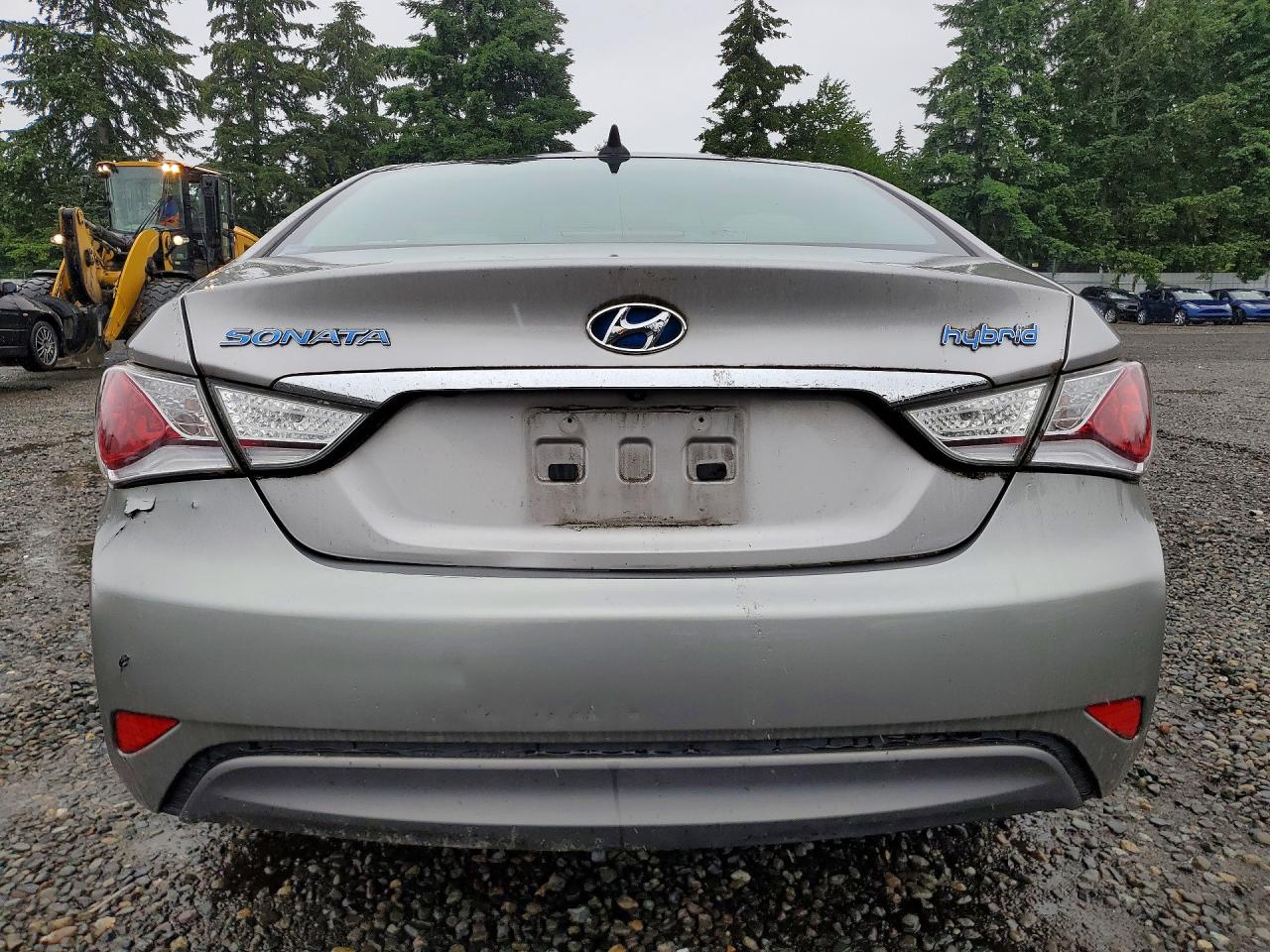 2011 HYUNDAI SONATA