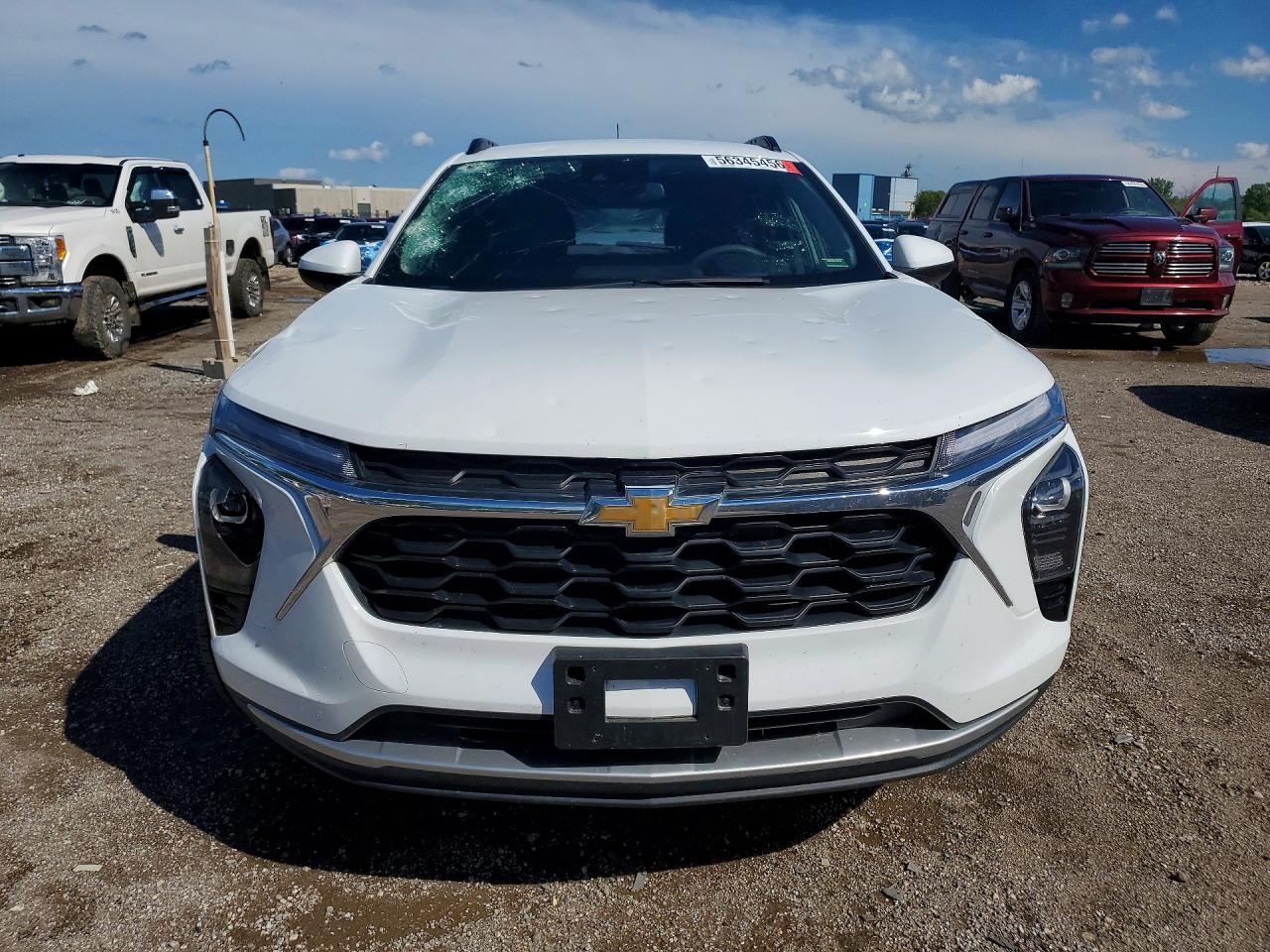 2025 CHEVROLET TRAX