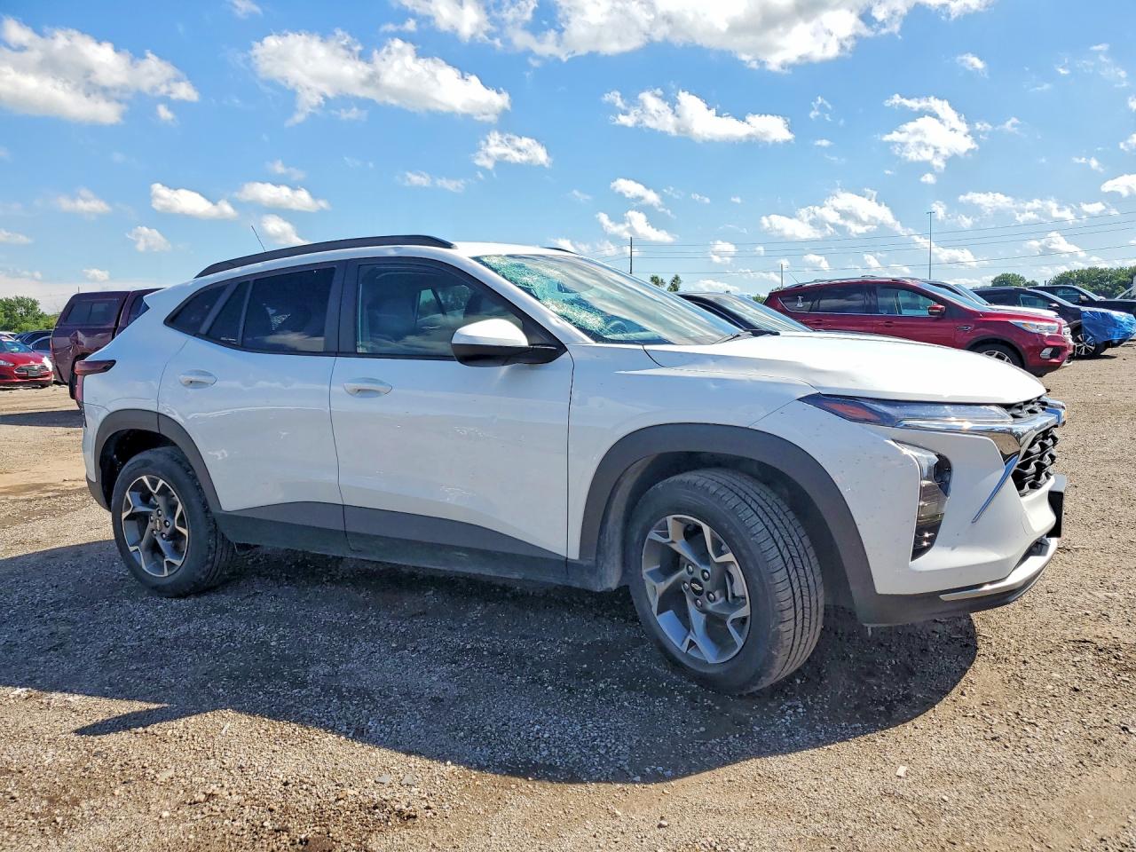 2025 CHEVROLET TRAX