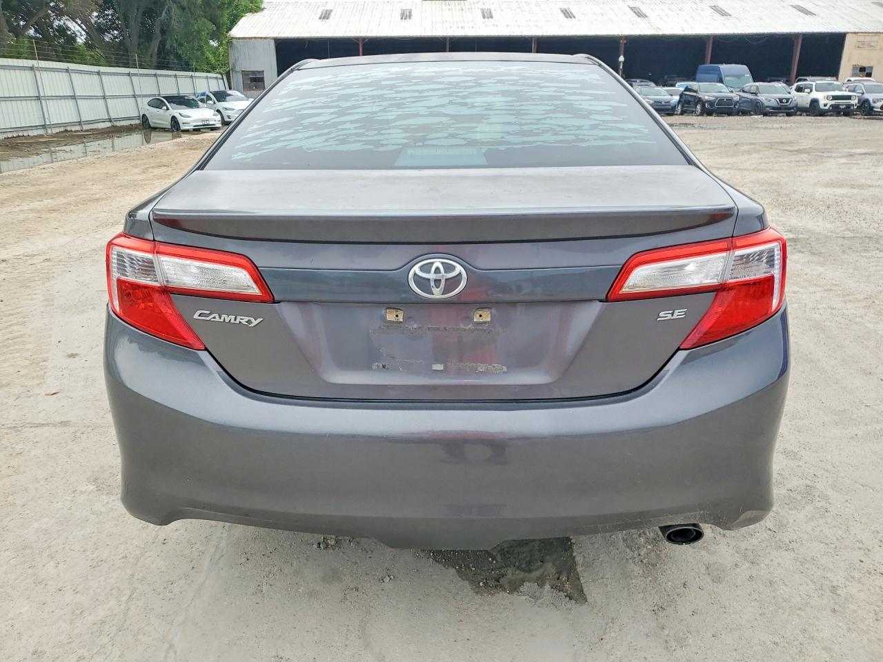 2013 TOYOTA CAMRY
